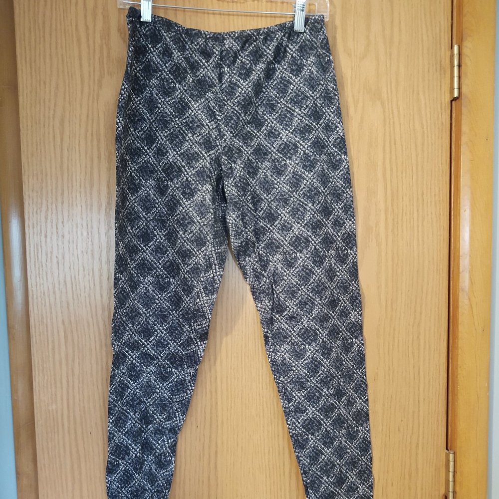 Women's/Junior Leggings